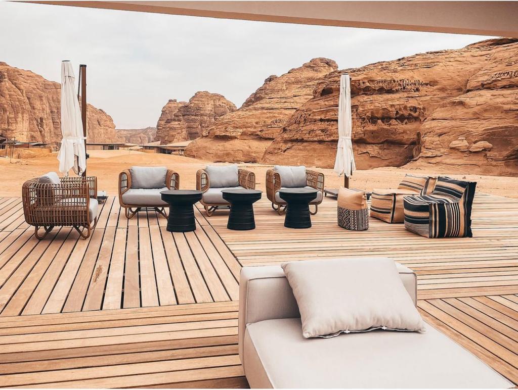 Luxury Outdoor Garden Lounge